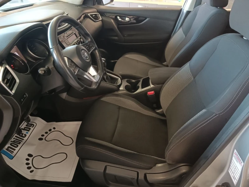 Nissan Qashqai 1.5 dCi, снимка 8 - Автомобили и джипове - 52952691
