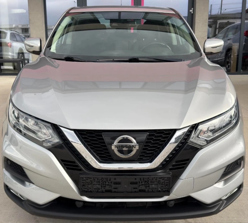 Nissan Qashqai 1.5 dCi, снимка 1 - Автомобили и джипове - 52952691