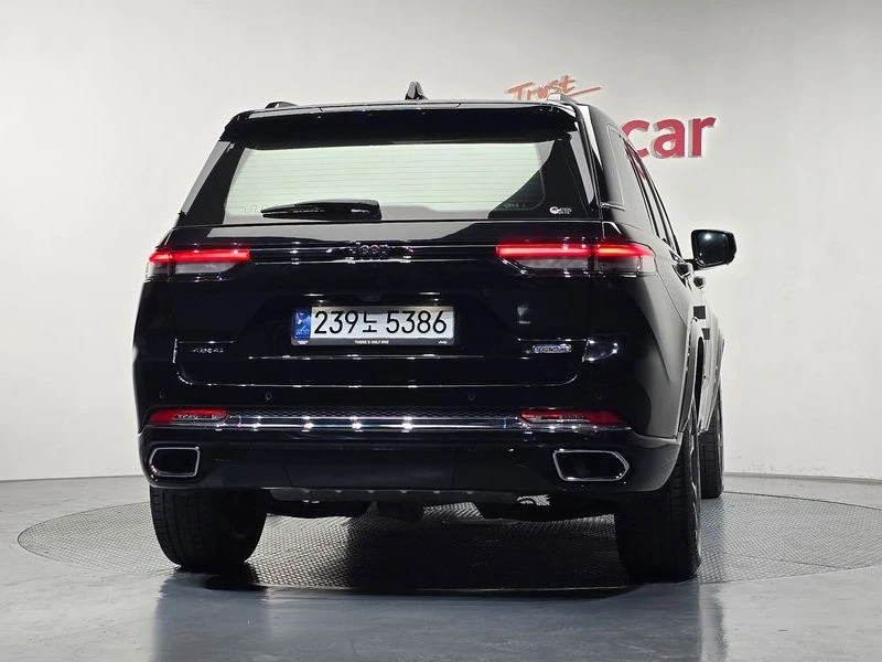 Jeep Cherokee 3.6 Overland| 293к.с.| ВКЛ.ТЕХНОТЕСТ, снимка 4 - Автомобили и джипове - 55130482