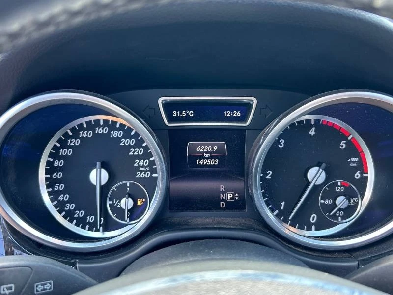 Mercedes-Benz ML 350 * BlueTEC * ТЕЛЕВИЗОРИ * 360 * CARFAX, снимка 12 - Автомобили и джипове - 55726674