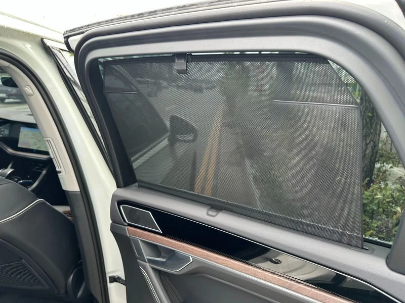 VW Touareg 3.0 Automatic, снимка 16 - Автомобили и джипове - 55730266