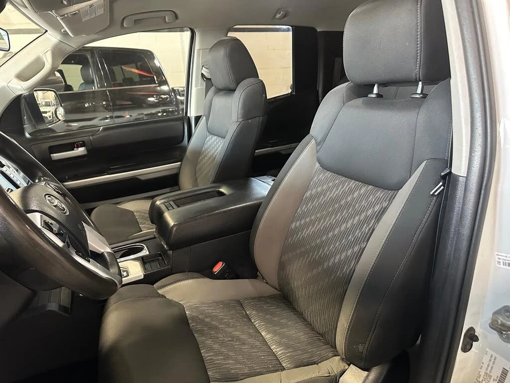 Toyota Tundra SR5 Double Cab CAM* * KEYLESS*  | Mobile.bg   11