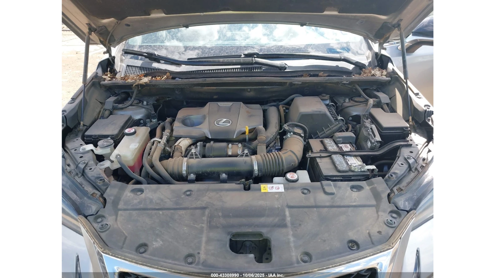 Lexus NX 200t F SPORT - изображение 2