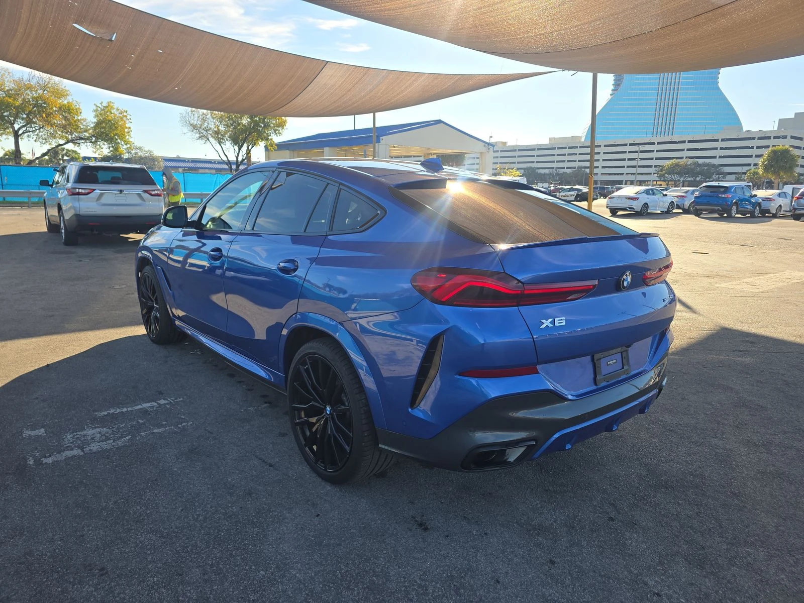 BMW X6 XDRIVE M SPORT| HuD| HARMAN| 360| LASER| ПАНО|  - изображение 4