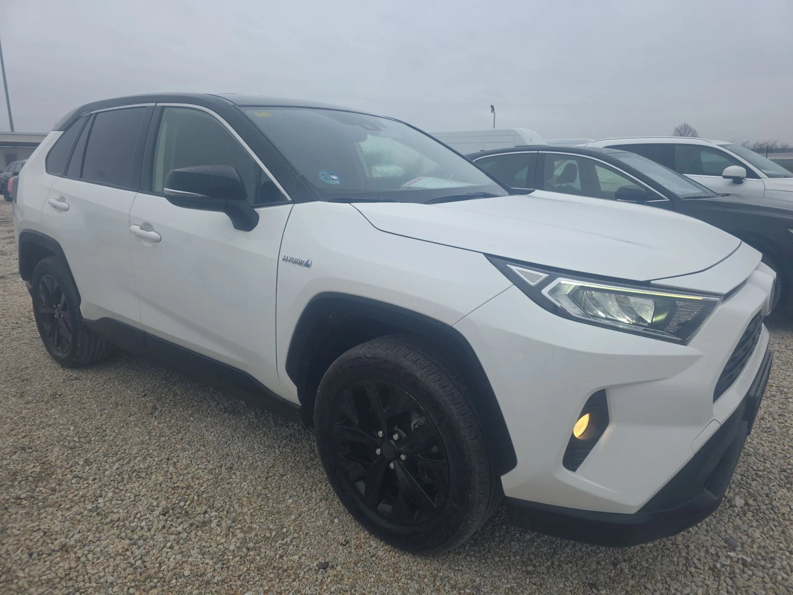 Toyota Rav4 2.5 4X4 Hibrid - изображение 7