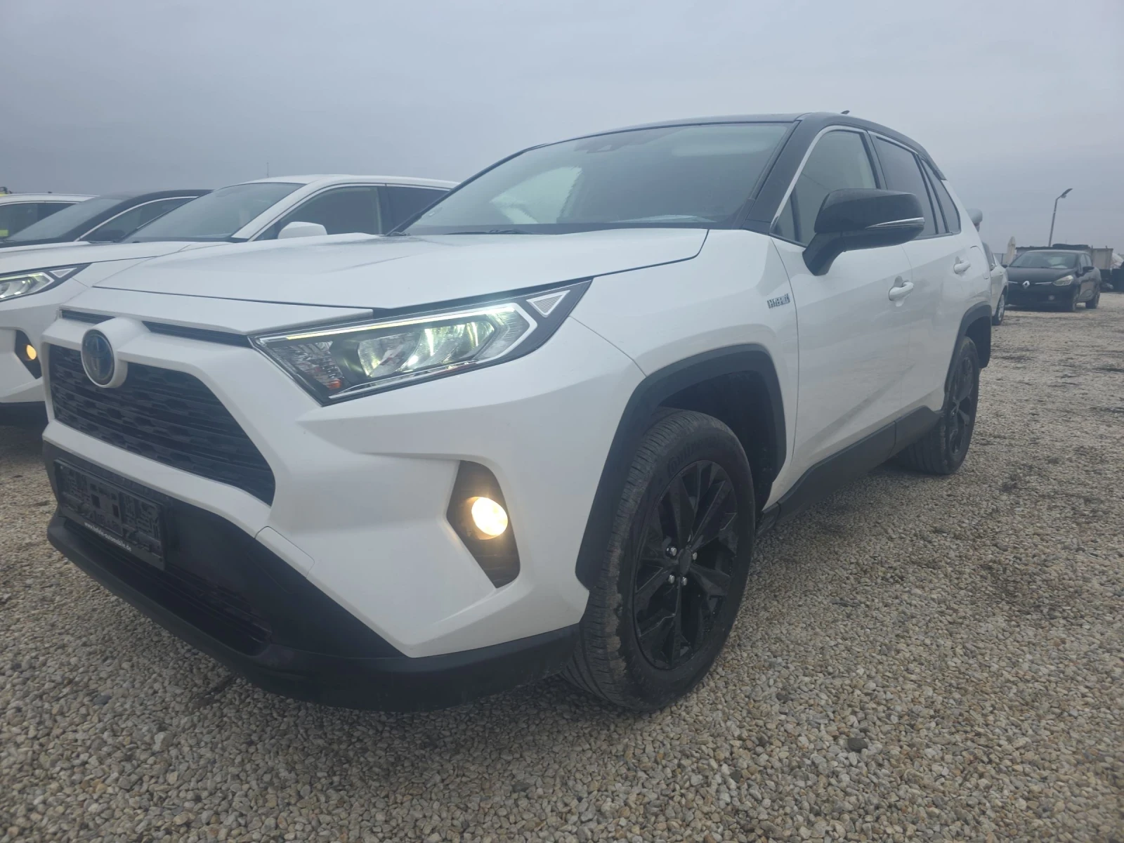 Toyota Rav4 2.5 4X4 Hibrid - изображение 3