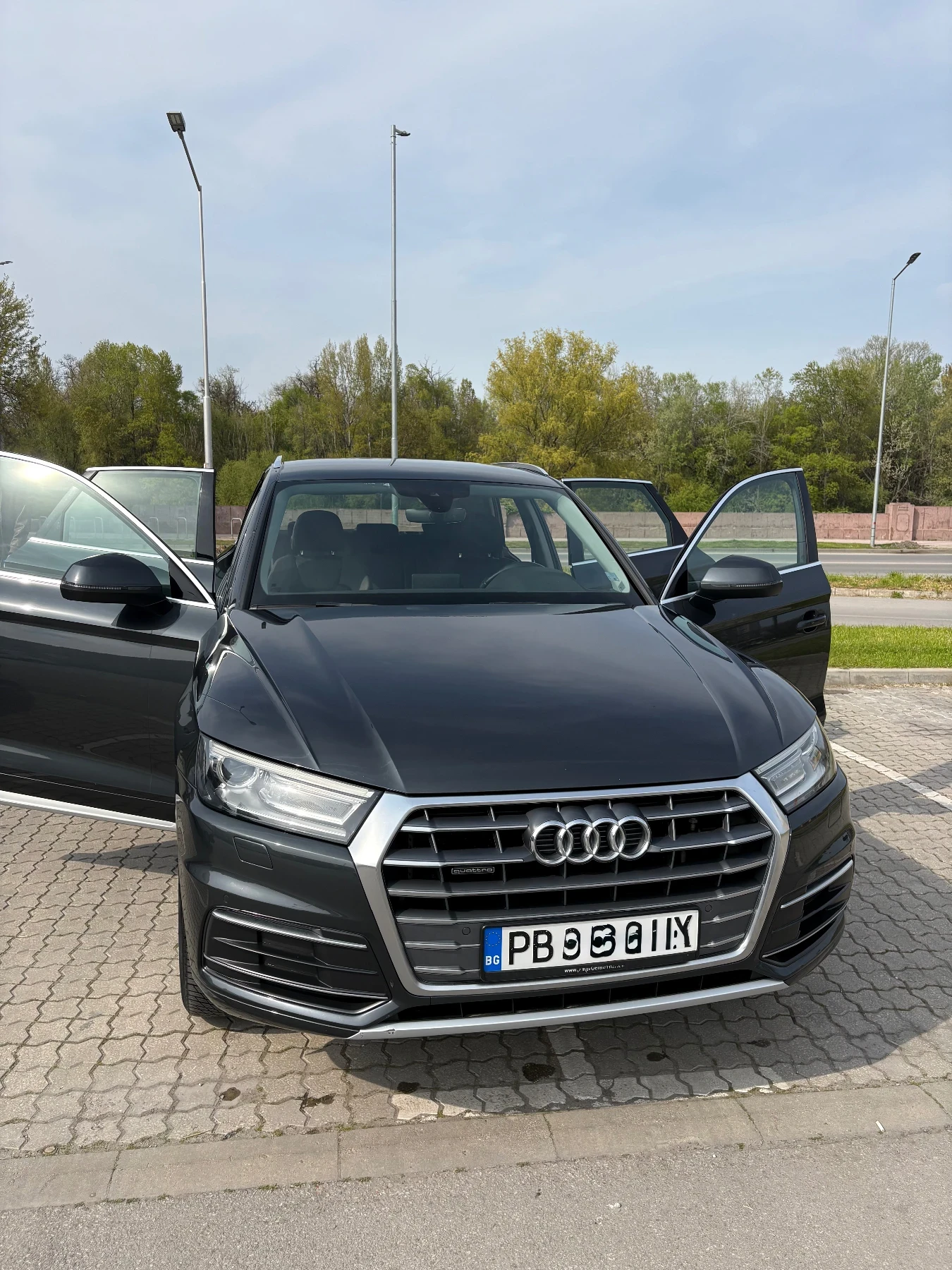 Audi Q5, снимка 15 - Автомобили и джипове - 54196593
