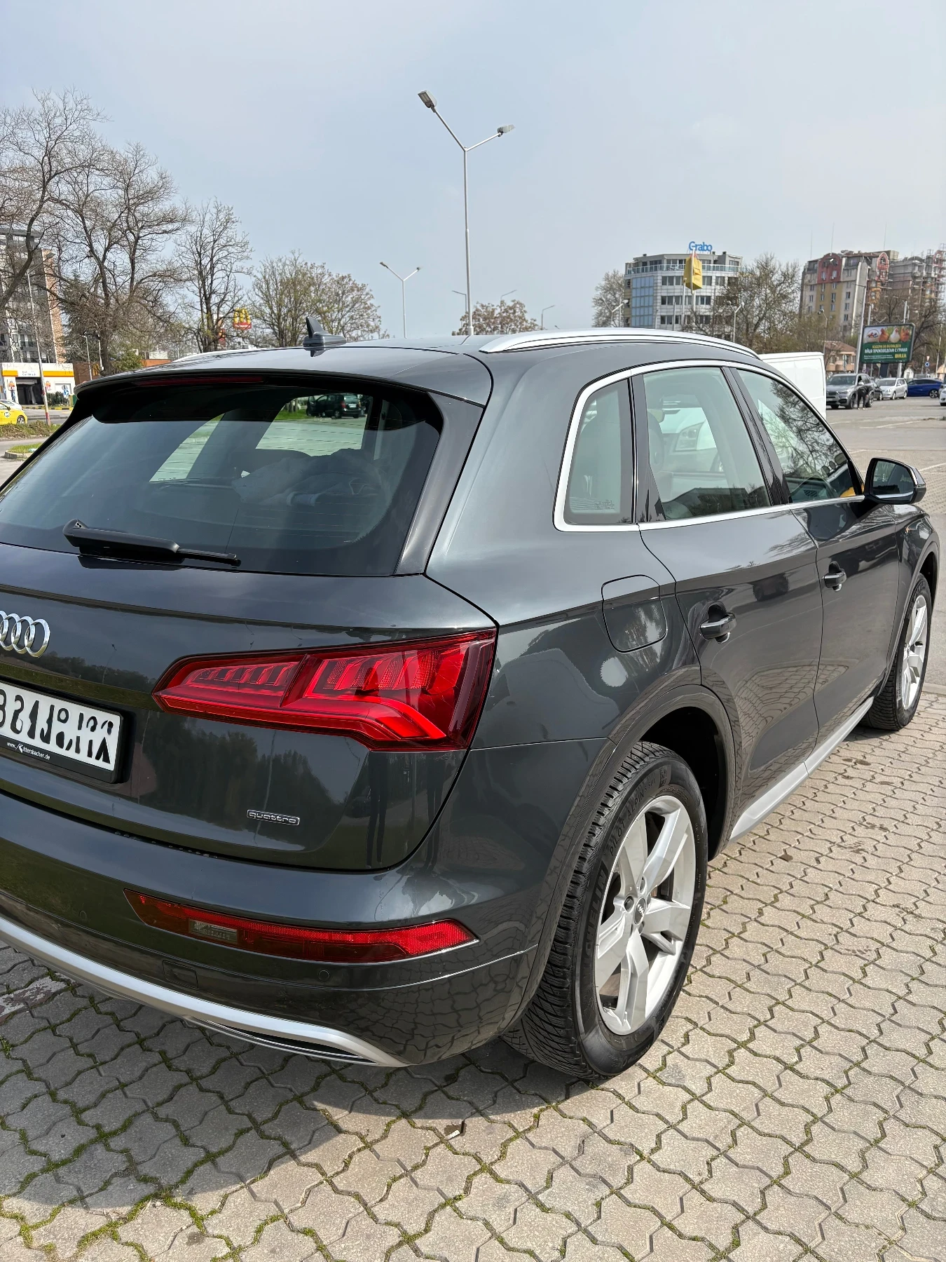 Audi Q5, снимка 13 - Автомобили и джипове - 54196593