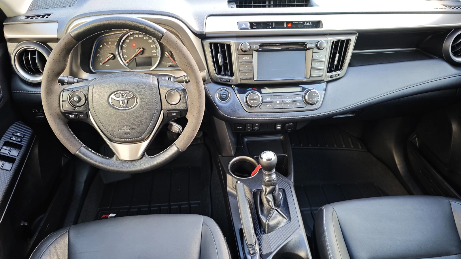 Toyota Rav4 РОЛБАР/СТЕПЕНКИ/РЕЙЛИНГ/NAV/DVD/KAM/USB/KEYLESSGO, снимка 13 - Автомобили и джипове - 54650434