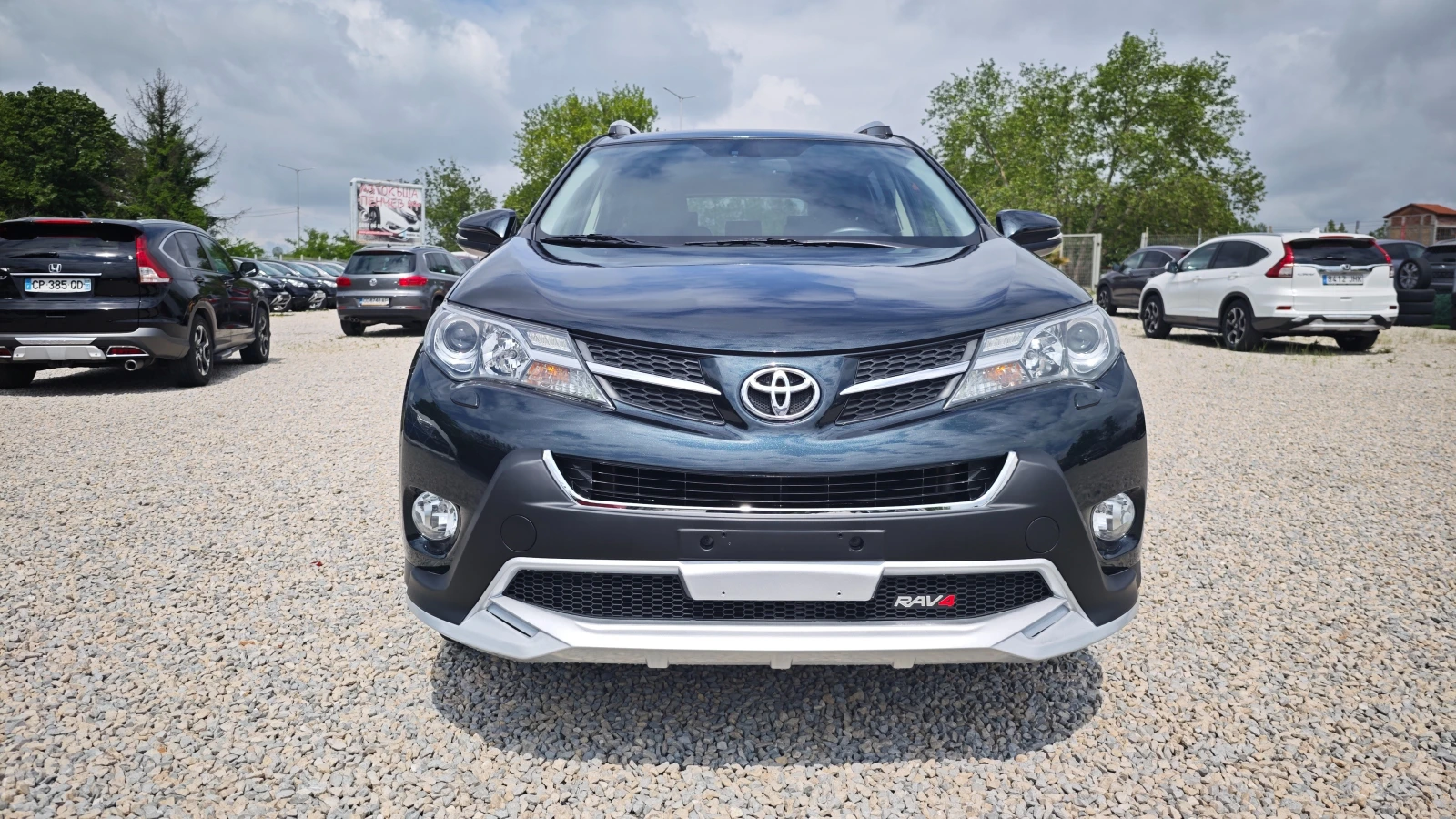 Toyota Rav4 РОЛБАР/СТЕПЕНКИ/РЕЙЛИНГ/NAV/DVD/KAM/USB/KEYLESSGO, снимка 5 - Автомобили и джипове - 54650434
