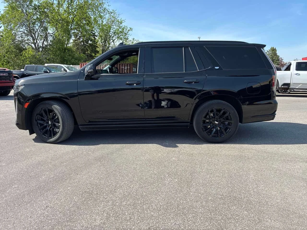 Cadillac Escalade FULL| NIGHTVISION| МАСАЖ| ОБДУХВАНЕ| 360| , снимка 2 - Автомобили и джипове - 54821448