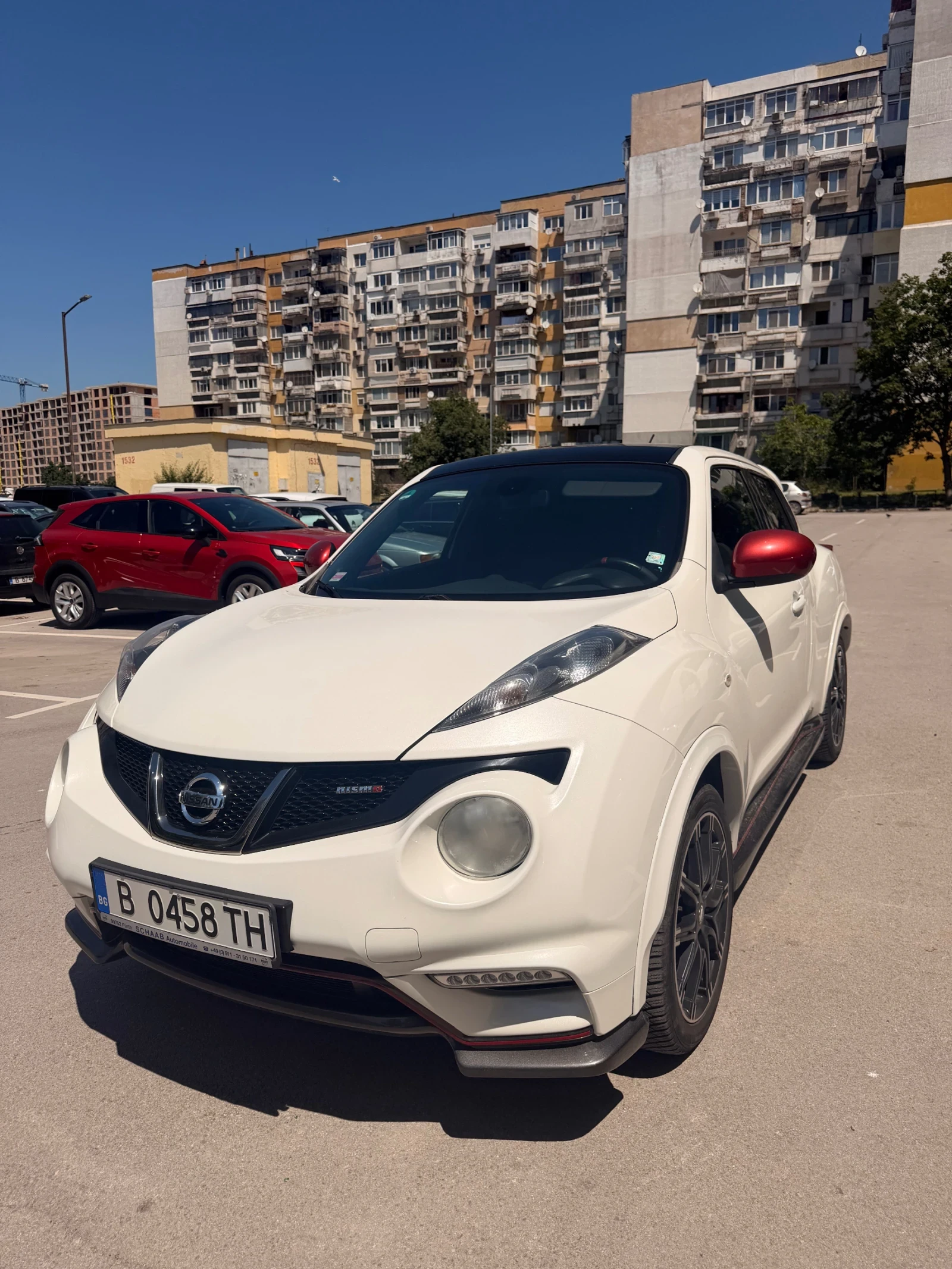 Nissan Juke, снимка 9 - Автомобили и джипове - 54891727