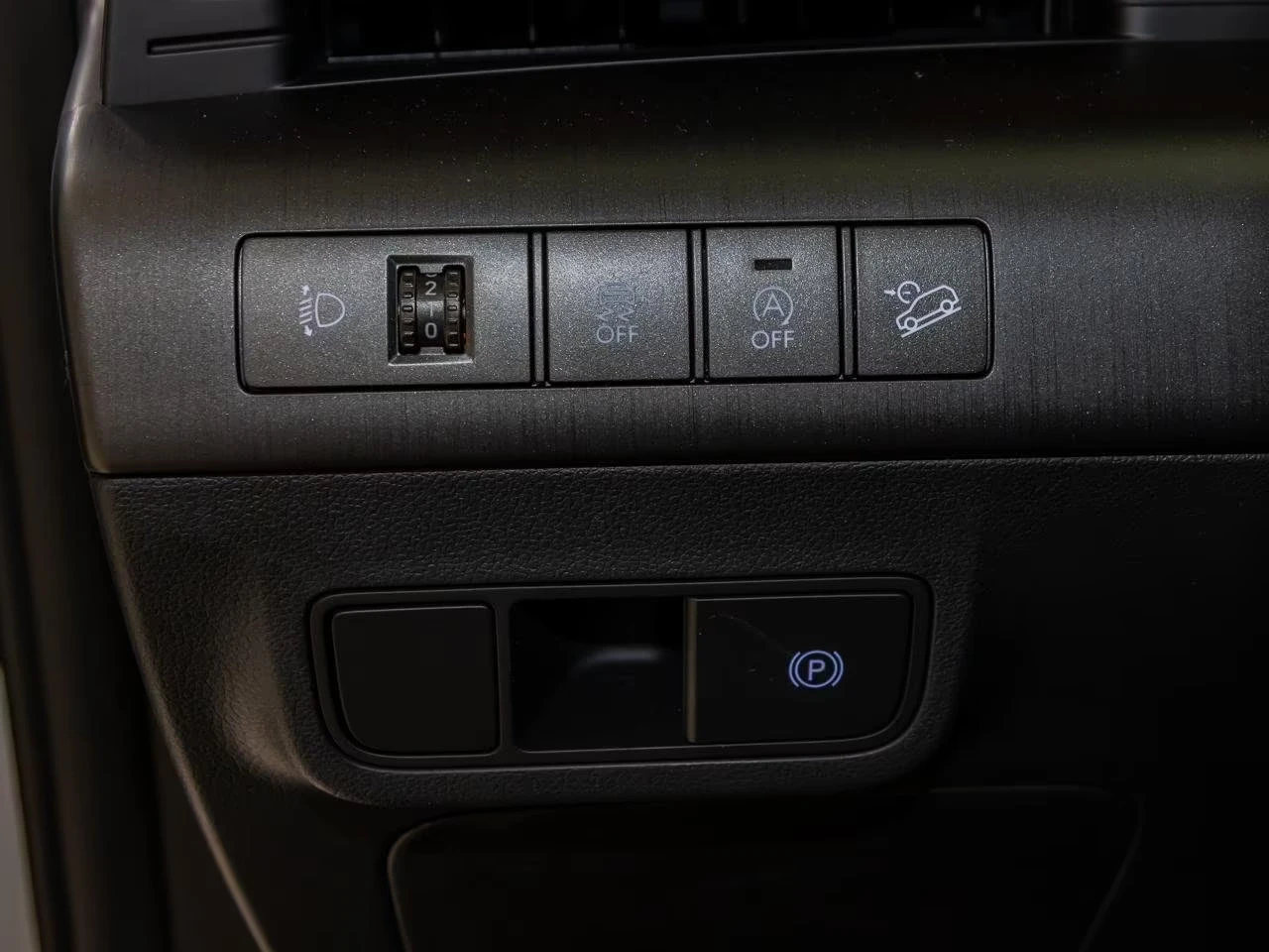 Hyundai Kona НОВ!N-LINE/139HP/T-GDi/DCT/CAM/NAVI/LED/CPLAY/424q, снимка 14 - Автомобили и джипове - 54958071
