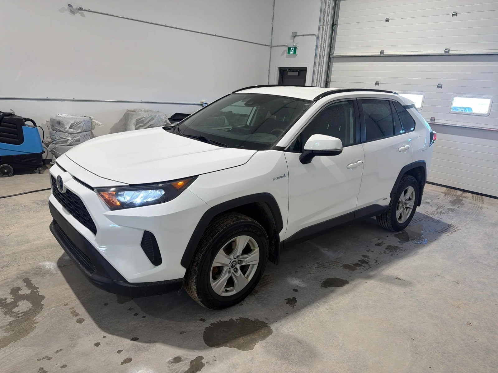 Toyota Rav4 Hybrid LE * CARFAX * АВТО КРЕДИТ * 