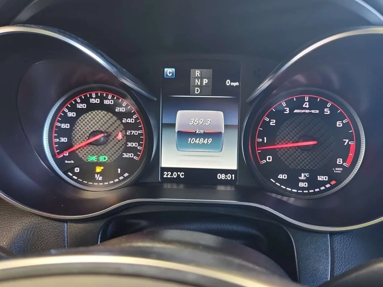 Mercedes-Benz GLC 63 AMG  S * 360* DISTRONIC* BUMERSTER * ПАНО * CARFAX, снимка 9 - Автомобили и джипове - 55193352