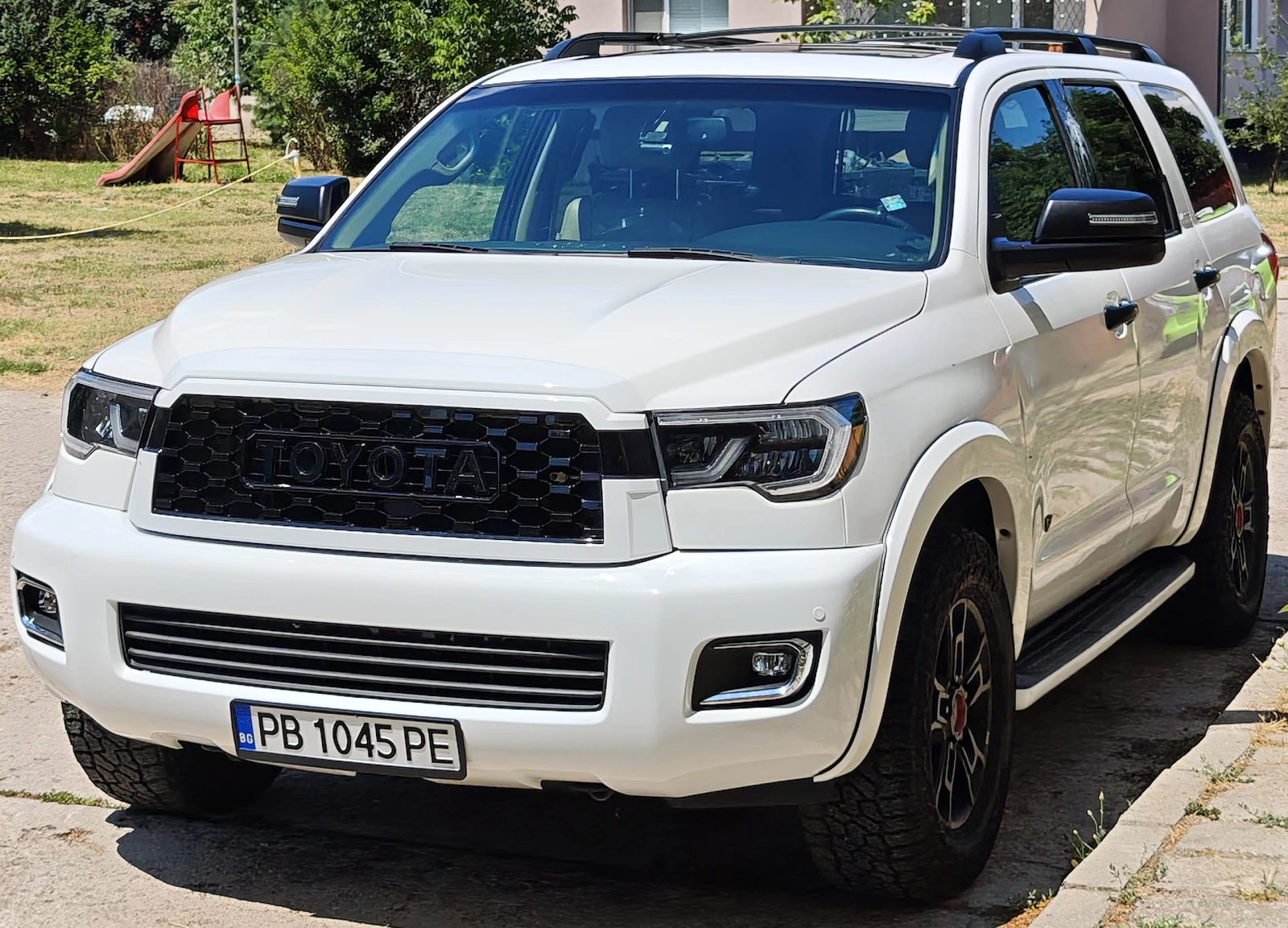 Toyota Sequoia Limited 5.7 V8 4x4 | LPG | 8 места | 