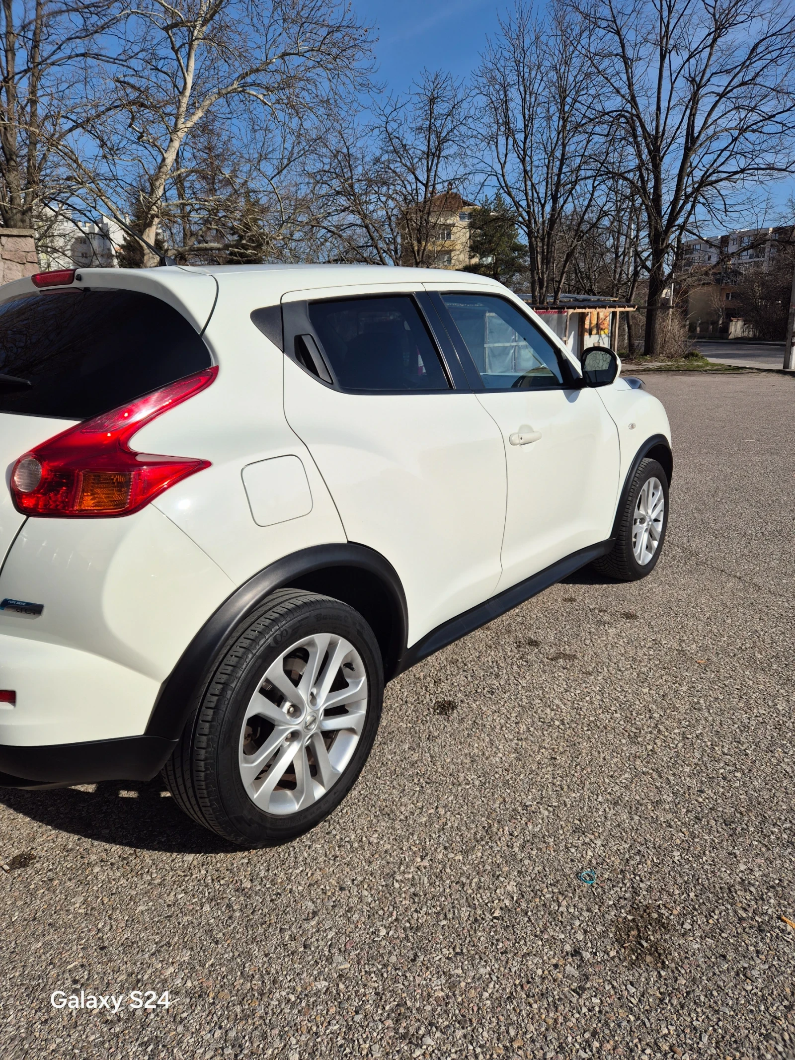 Nissan Juke 1.5dci, снимка 2 - Автомобили и джипове - 56168033