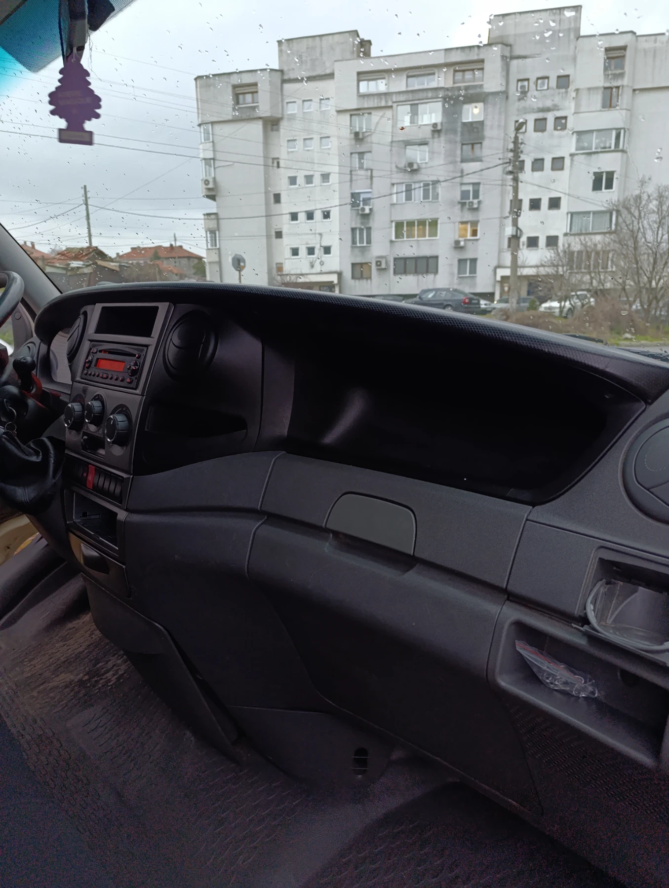 Iveco 35c13 2, 3/130ps - изображение 8