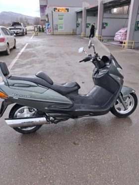 Suzuki Burgman Скутер, снимка 1