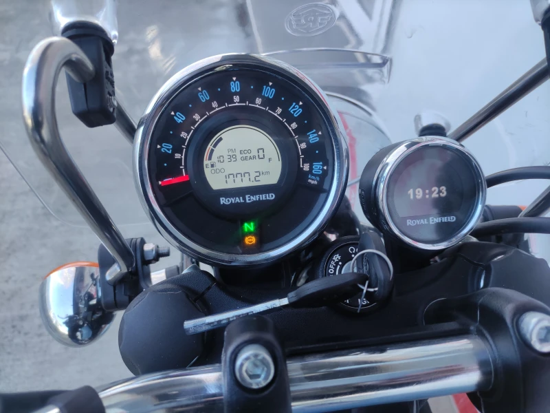 Royal Enfield Meteor 350 ABS A2, снимка 10 - Мотоциклети и мототехника - 53538547