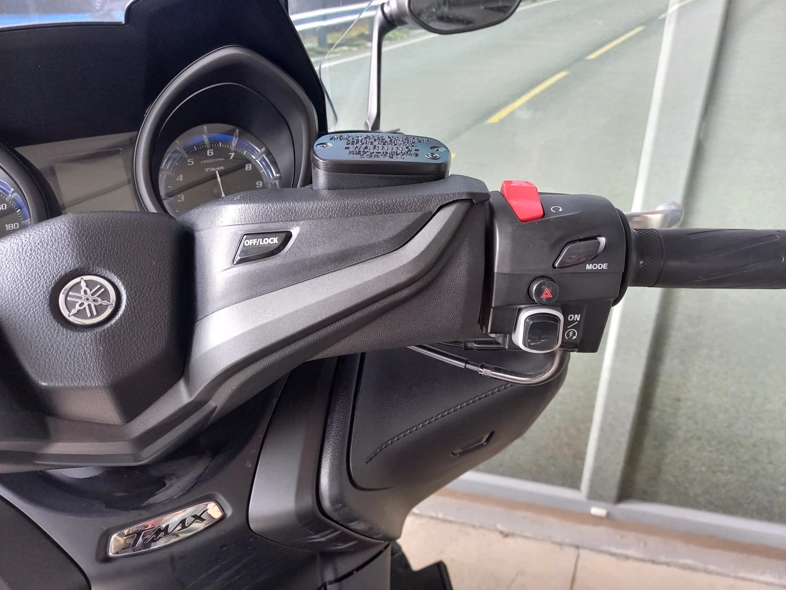 Yamaha T-max 560 ABS LED TC  - изображение 4