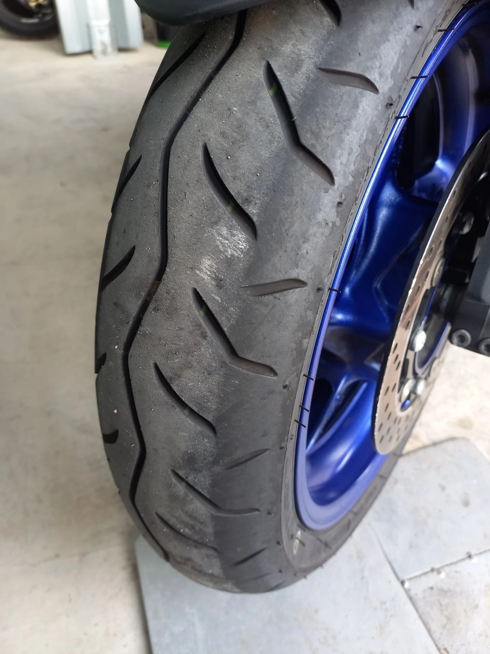 Yamaha T-max 560 ABS LED TC  - изображение 8