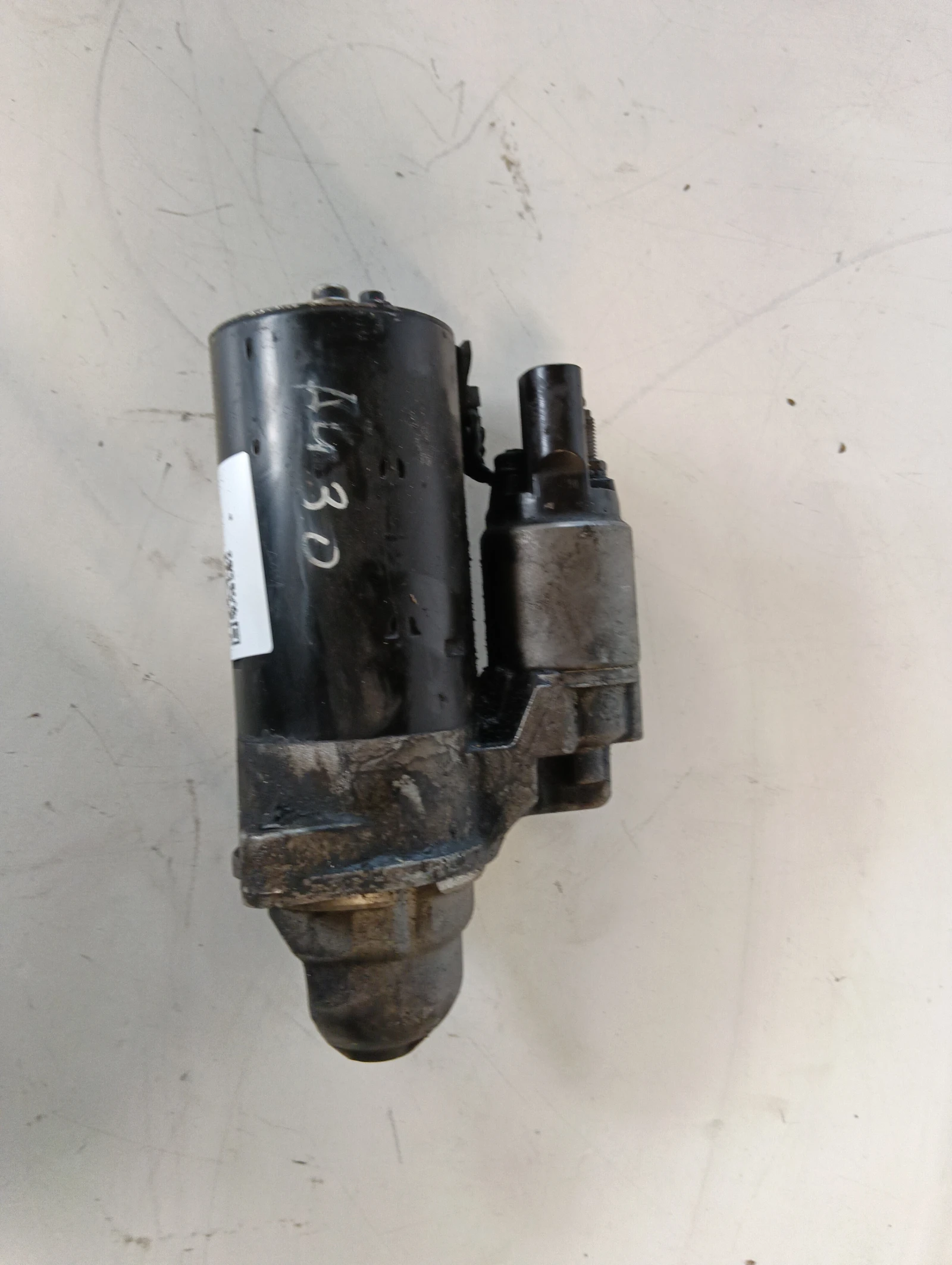 стартер 3.0 Audi A4