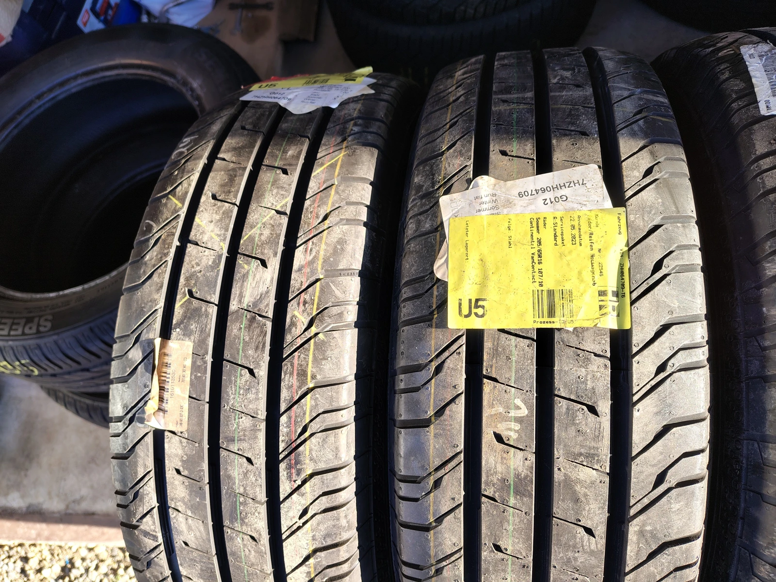 Гуми Летни 205/65R16, снимка 3 - Гуми и джанти - 53729878