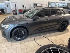 Audi E-Tron Technik  CARFAX, снимка 2