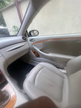 Обява за продажба на Mercedes-Benz CLK 270 CDI ръчни скорости * УНИКАТ*  ~5 999 лв. - изображение 5