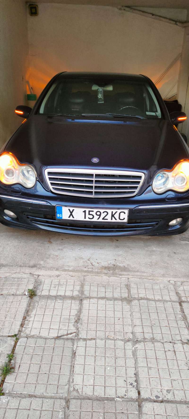 Mercedes-Benz C 320 7G tronic, снимка 6 - Автомобили и джипове - 45209289