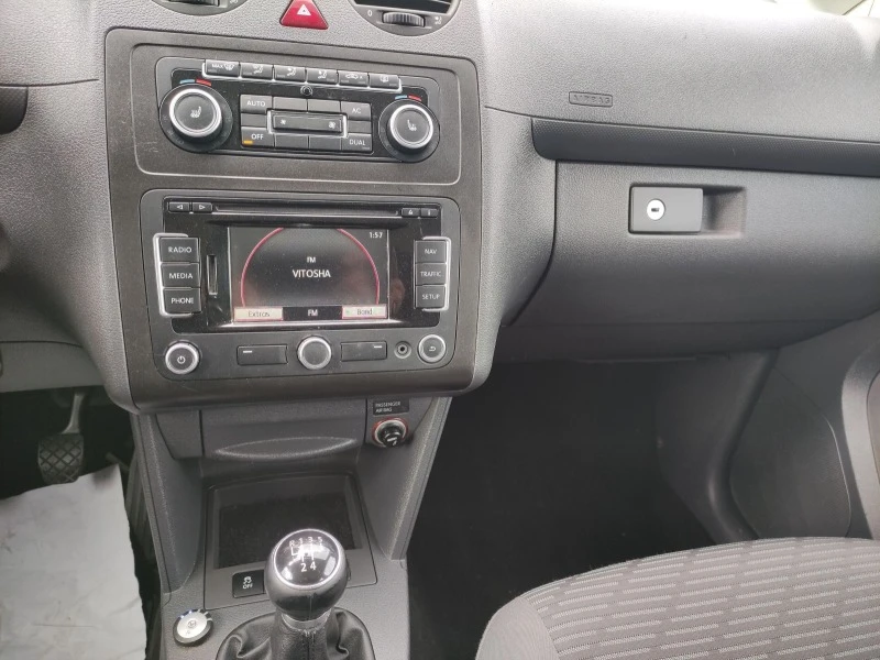 VW Caddy 1.2 газLPG / бензин 105 к.с., снимка 13 - Автомобили и джипове - 52621971