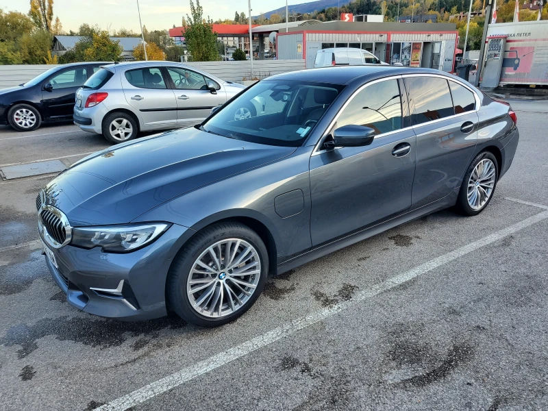 BMW 330, снимка 6 - Автомобили и джипове - 47985799