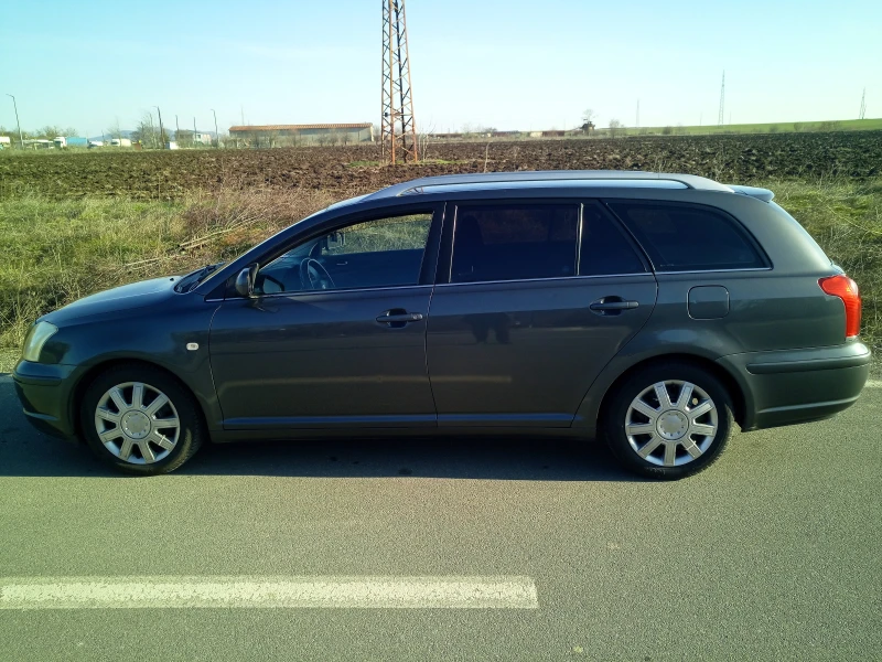 Toyota Avensis T25, снимка 6 - Автомобили и джипове - 48838143