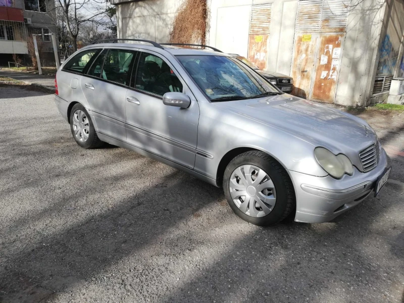 Mercedes-Benz C 270, снимка 3 - Автомобили и джипове - 48904502