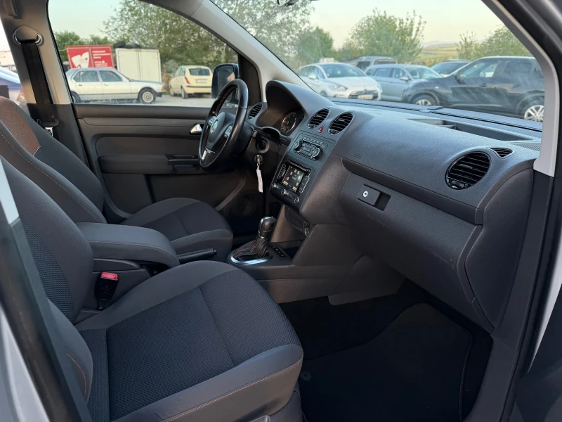 VW Caddy 2.0TDi MAXI JAKO-O Edition НАВИ ПОДГРЕВ САМОПАРК , снимка 9 - Автомобили и джипове - 49970652