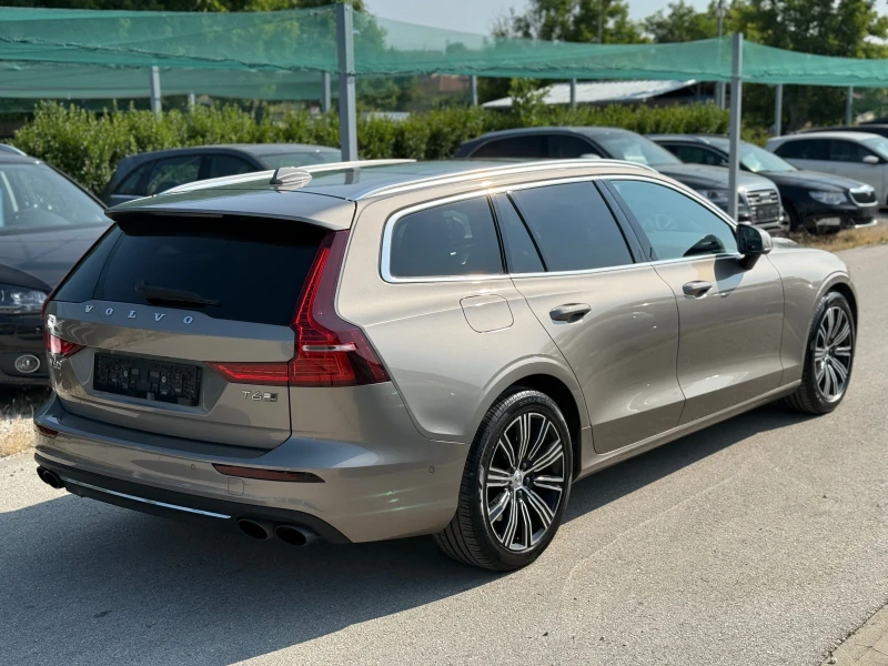 Volvo V60 2.0i T6 4x4 Швейцария, снимка 4 - Автомобили и джипове - 52654064