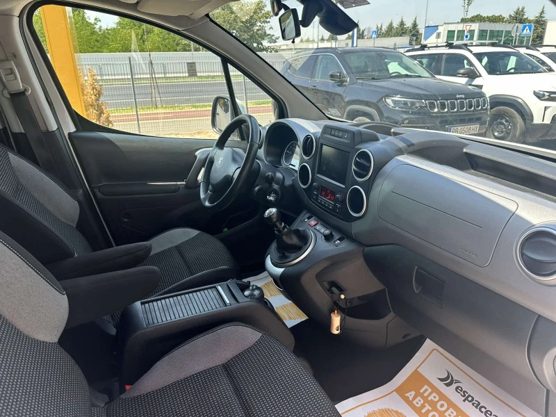 Peugeot Partner 1.6HDI 4+ 1(места) N1, снимка 11 - Автомобили и джипове - 51136875