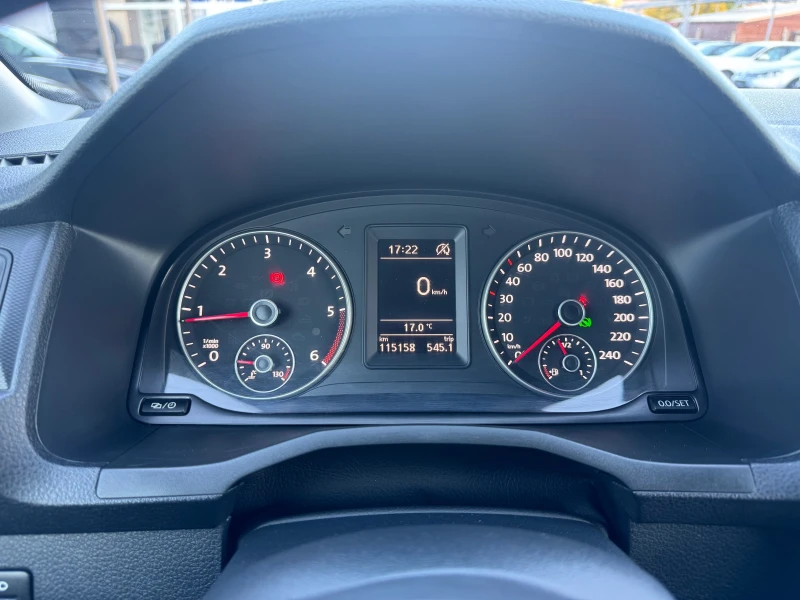 VW Caddy 2.0 TDI 4MOTION DSG Highline , снимка 14 - Автомобили и джипове - 52202404