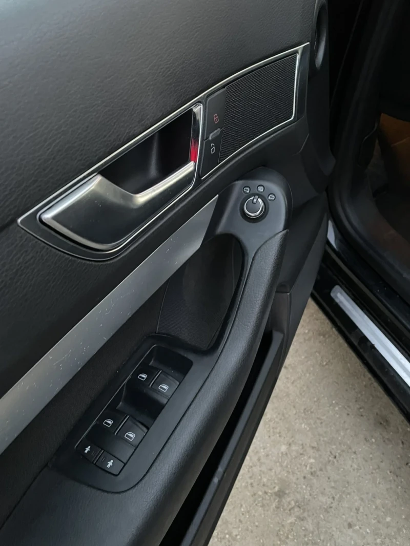 Audi A6 2.0 FACELIFT, снимка 8 - Автомобили и джипове - 52399362