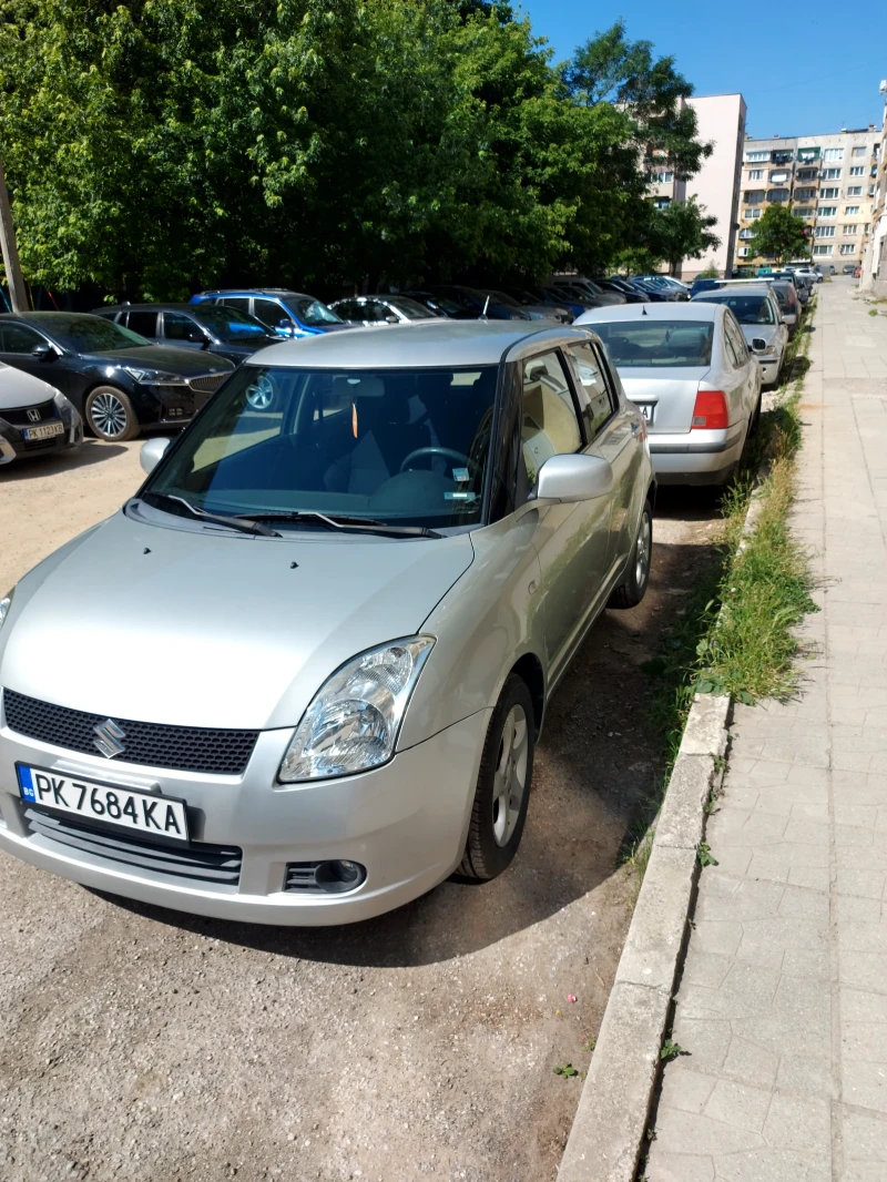 Suzuki Swift 1.3бензин 4х4 , снимка 2 - Автомобили и джипове - 52662619