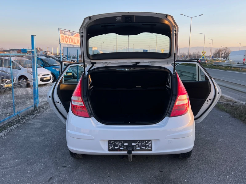 Hyundai I30 ЛИЗИНГ-ГАЗ ИНЖЕКЦИОН-НАВИГАЦИЯ-КЛИМА-ТОП, снимка 9 - Автомобили и джипове - 52816542