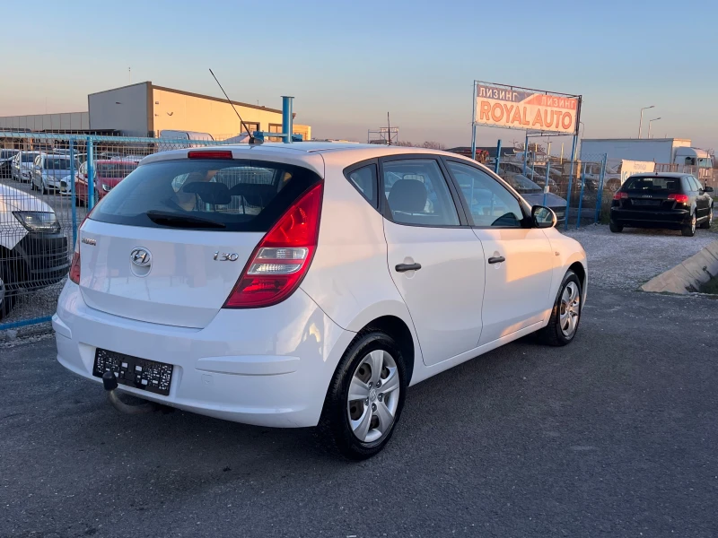 Hyundai I30 ЛИЗИНГ-ГАЗ ИНЖЕКЦИОН-НАВИГАЦИЯ-КЛИМА-ТОП, снимка 4 - Автомобили и джипове - 52816542