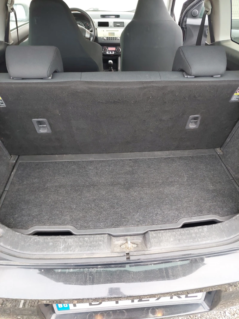 Suzuki Swift 1.6 SPORT, снимка 10 - Автомобили и джипове - 53022447