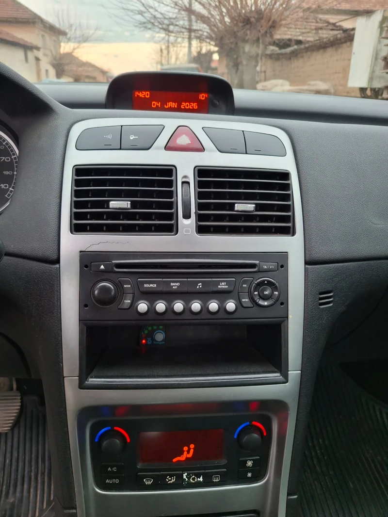 Peugeot 307, снимка 5 - Автомобили и джипове - 53013345