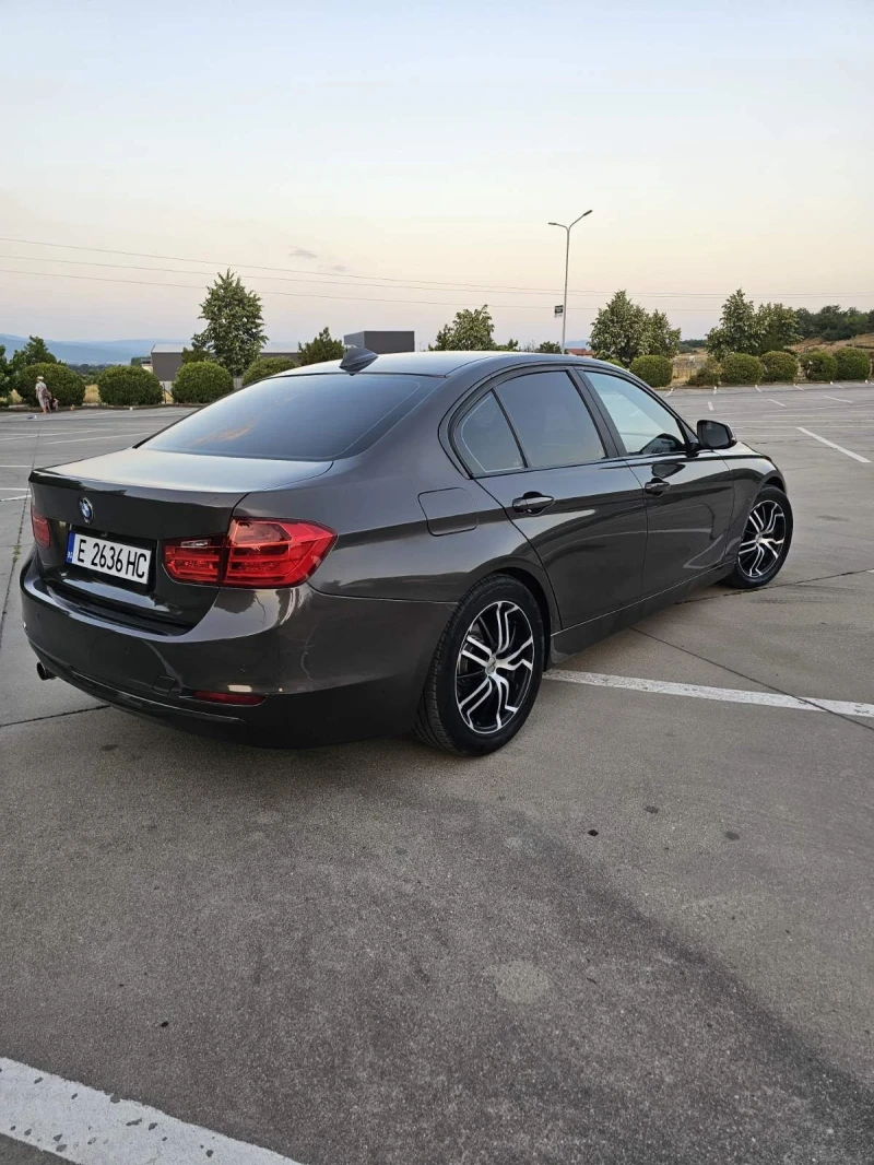 BMW 320 Седан, снимка 6 - Автомобили и джипове - 53238439