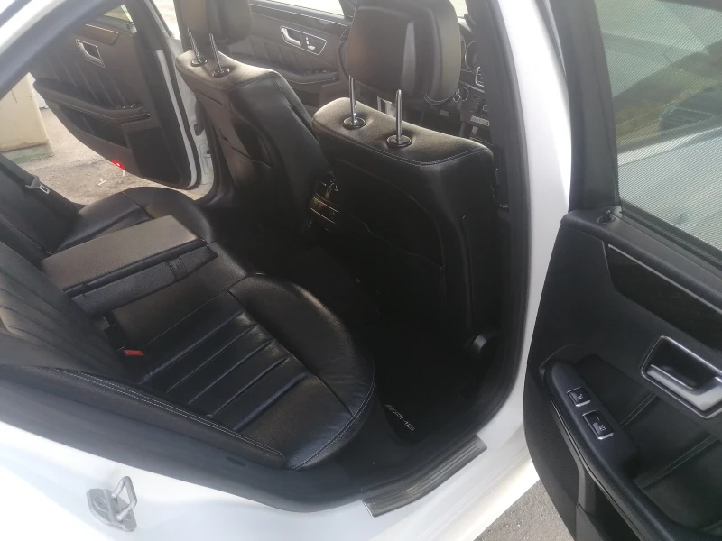 Mercedes-Benz E 220 * 170* NAVI* PDC* CAM* PANO* LED* F1* AMG* FACE, снимка 11 - Автомобили и джипове - 53324702