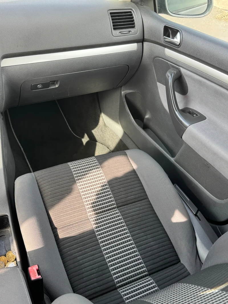 VW Golf 1.6 102коня бензин-газ, снимка 10 - Автомобили и джипове - 53362503