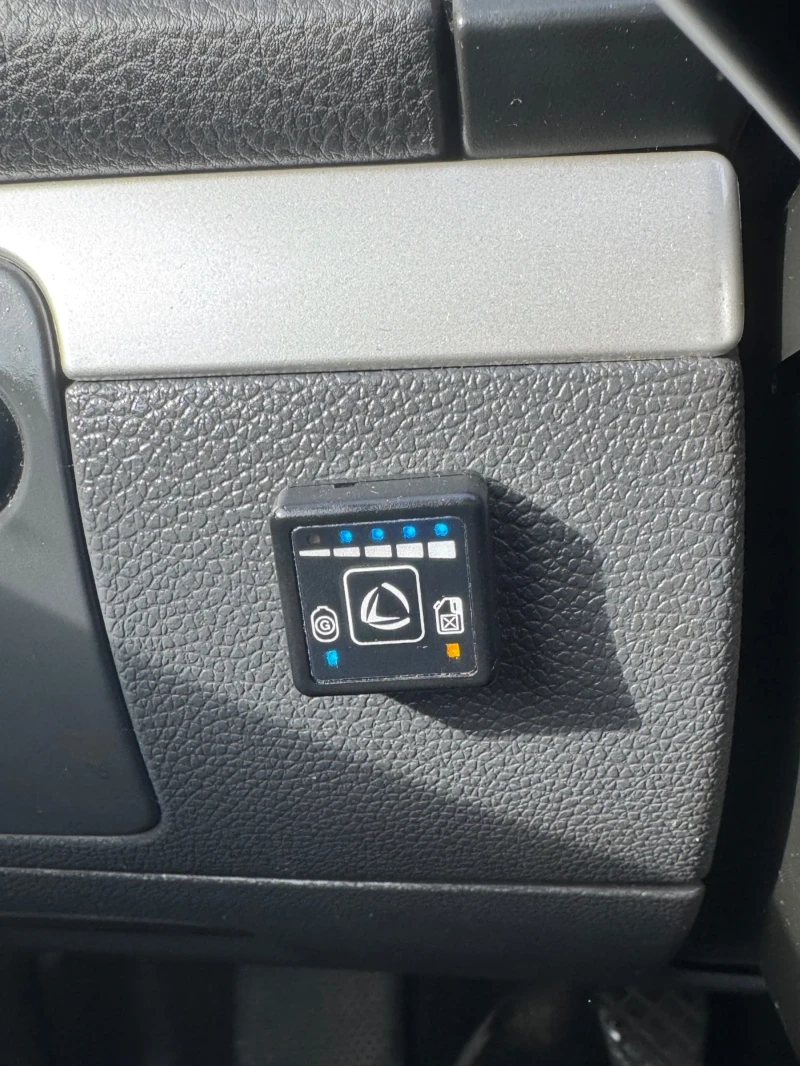 VW Golf 1.6 102коня бензин-газ, снимка 14 - Автомобили и джипове - 53362503