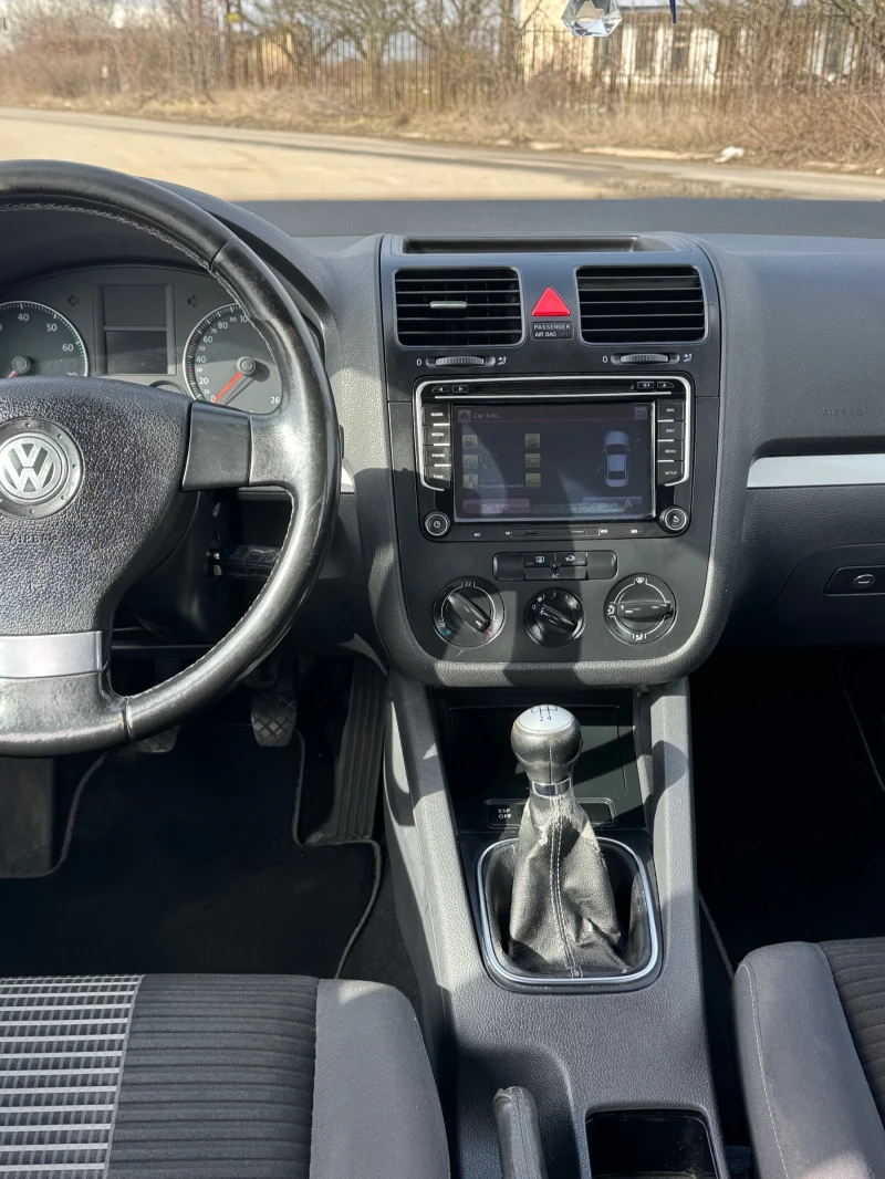 VW Golf 1.6 102коня бензин-газ, снимка 7 - Автомобили и джипове - 53362503